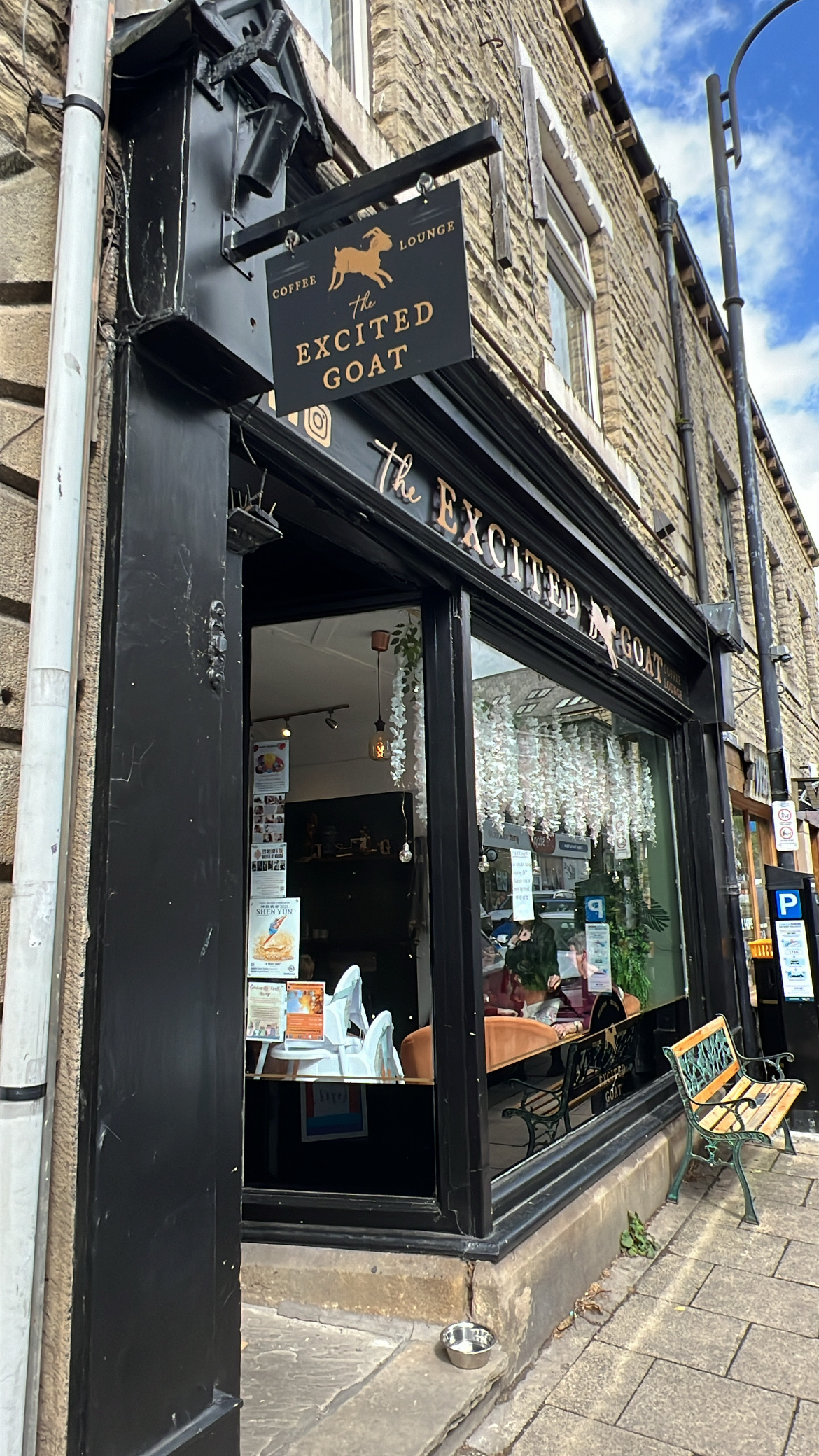 exploring-the-charm-of-hebden-bridge-a-cap-and-leo-travel